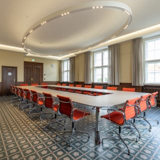 Rathaus Schöneberg, aufwändige Linoleum-Intarsien nach historischem Vorbild