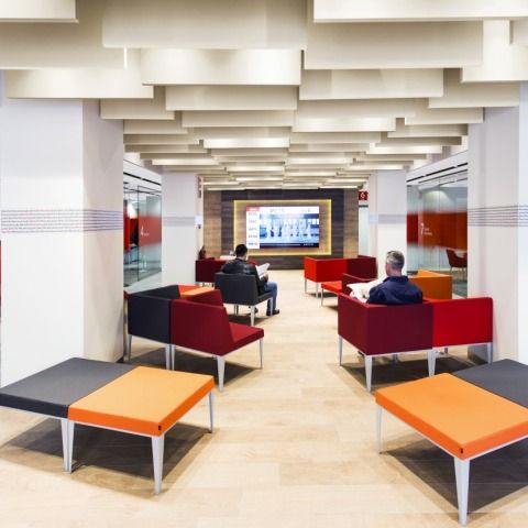 Santander Bank Office