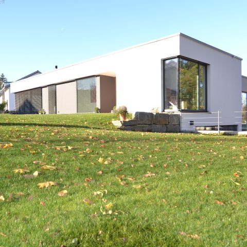AD27