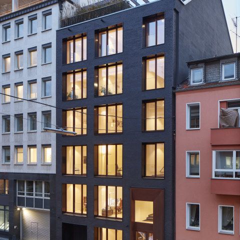 H1 | Büro- und Wohnhaus