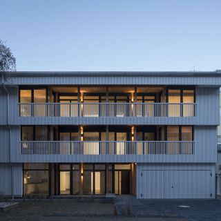 Mehrfamilienhaus, Zieblandstraße 28, München