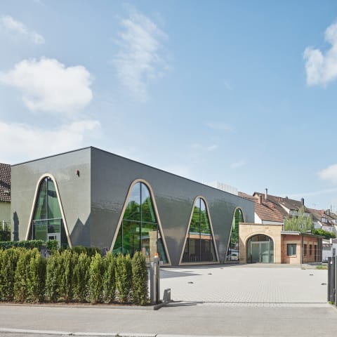 CNT_ Contraf-Nicotex-Tobacco GmbH