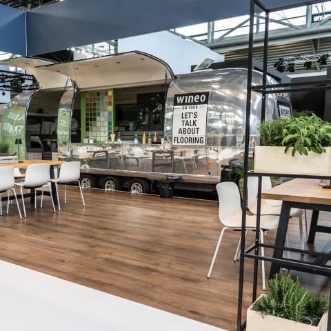 wineo Messestand BAU 2023