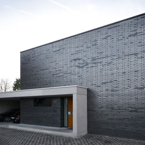 Haus H