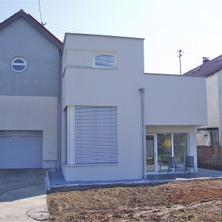 Anbau eines Kinderhauses