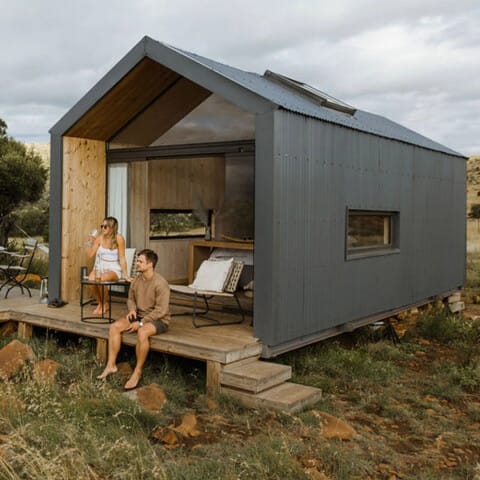 Luxuriöse Glamping-Hütten