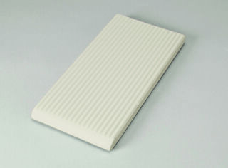 12,5x25x1,5 Kopfkante ger. graubeige C
