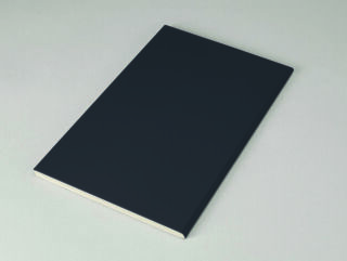 15,6x25x0,8 Ecke rechts ger. neutral 1 tiefschwarz