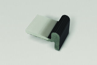 12,5cm Beckenrandstein neutral 1 tiefschwarz