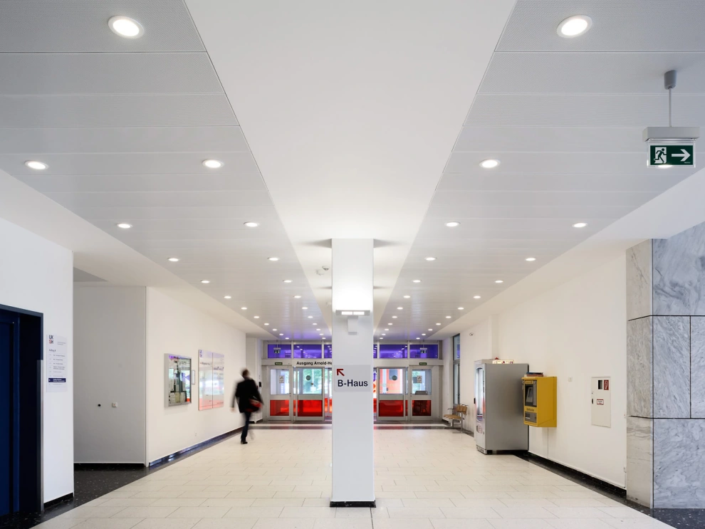 Uniklinikum Schleswig-Holstein, Promat-Konstruktion 420.82