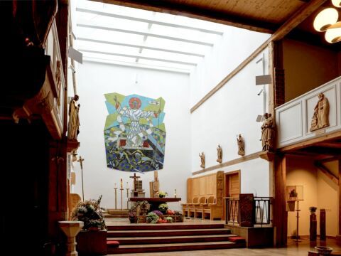 Roto Dachfenster erhellen Gotteshaus in Hundeshagen