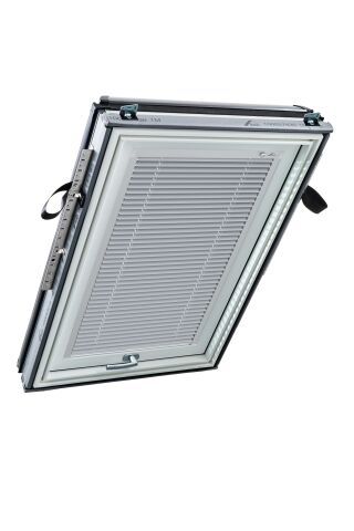 Roto ZJA M 134/160 R6R8 AJ04 Designo Jalousette Hellgrau