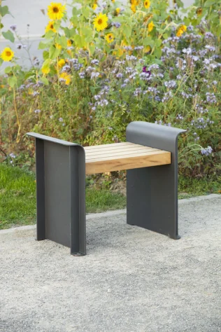 Hocker 142 ohne Rückenlehne