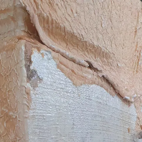Asur Allround Abbeizer für Fassaden und Innenwände, Holz und Metall.