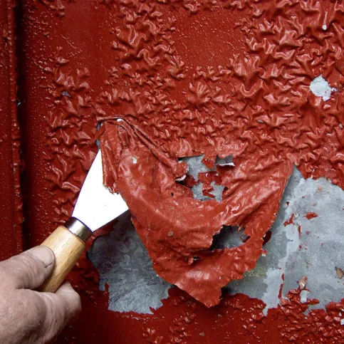 Blitz Schnellentlacker für Holz, Metall, mineralische Untergründe.