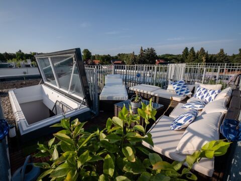 LAMILUX Flachdach Ausstiege für mehr Wohnraum über den Dächern der Stadt