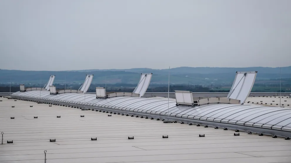 LAMILUX Lichtband B Passivhaus Genius GmbH in Limburg