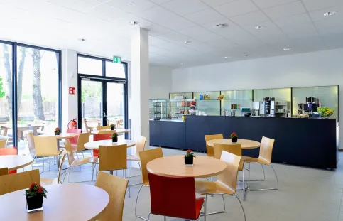 Cafeteria im Seminarpavillon der Goethe-Universität