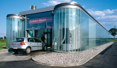 LINIT®EcoGlass-Profilbauglas - Industrie: Allguth Car Wash