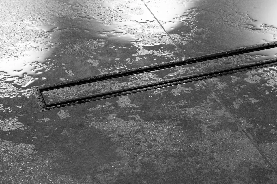 Schlüter-KERDI-LINE-C Rahmen mit Rost