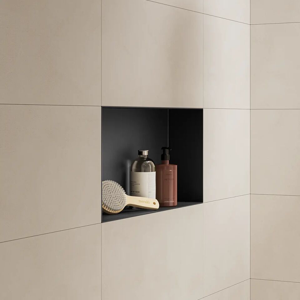 Schlüter-DESIGN-NICHE Rahmen