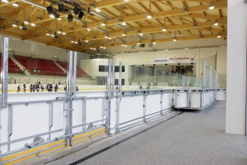 Bodenbeläge für Eissporthallen