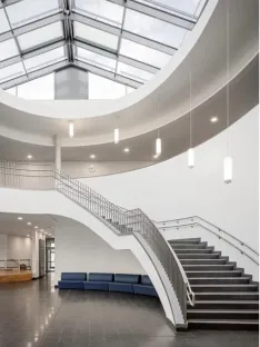 Burgdorf Foyertreppe