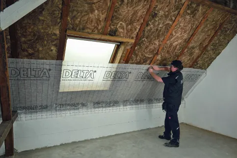 DELTA®-NEOVAP 20 sehr verlegefreundlich durch ihre Transluzenz