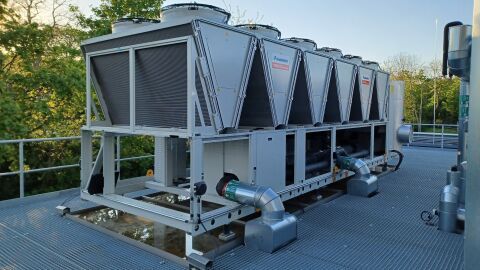 Chiller -  Wassergeführte Kühlanlagen für IT- und Prozesskälte