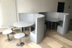 FClad® Elemente als Sitzbank - Schule, Coburg