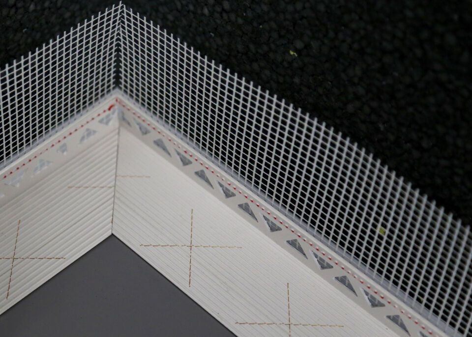 37503 200,0 10 Einsteckprofil mit Tropfkante für Wärmedämmung ab 60 mm/10 mm Hart-PVC mit Glasfasergewebe