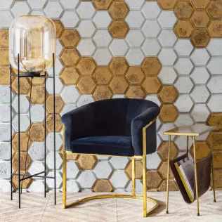 Designfliese GDM.POLYGON tile mit geneigter Oberfläche für Innen und Außen
