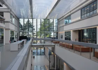 S9-iVt-05 Ganzglas - École Centrale Paris, Foto: Kingspan France