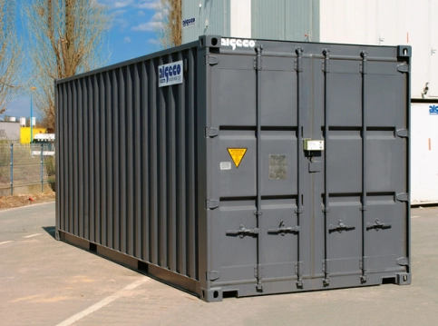 STORAGE außen
