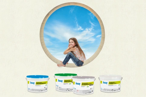 Egal ob der geglättete Gipsputz nur mit Farbe gestrichen werden soll oder ein Oberputz gewünscht ist: Die perfekte diffusionsoffene Beschichtung erfolgt mit Knauf Raumklima-Produkten.