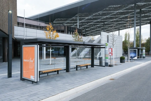 Wartehalle PURE