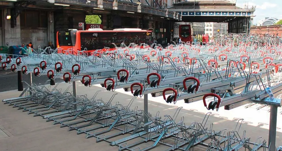 Doppelstock-Fahrradparksystem EASYLIFT PREMIUM