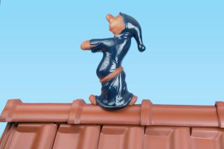 Braas Dachschmuck First-Schlafwandler 48 cm Blaues Nachthemd (glasiert)