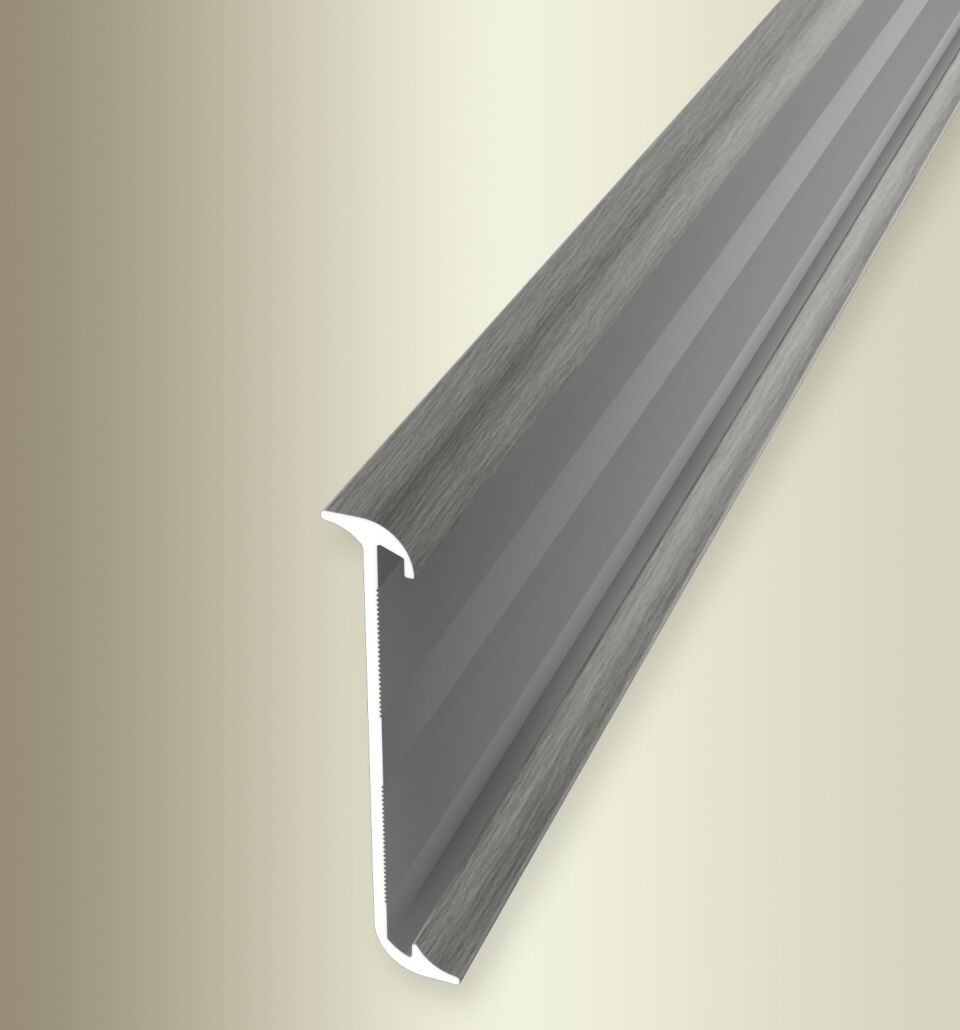 Küberit Sockelleisten 945