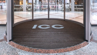 Top Clean Trend® 27: Ripseinlage (braun / hellgrau), ICC Hotel Genf