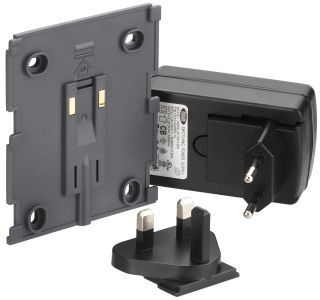 Danfoss Netzteil NSU zu Danfoss Link CC primär:230V/50Hz sekundär:15V DC +/- 10%