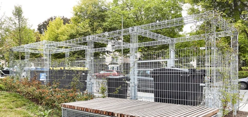 Müllplatz-Pergola