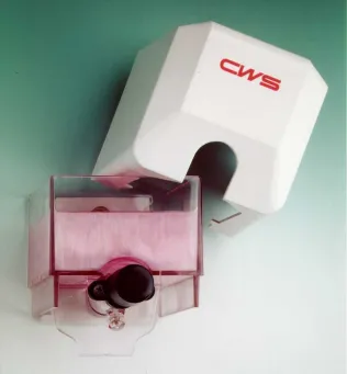 Der transparente Behälter des CWS Dusch- und Seifenspender 200 kann einfach nachgefüllt werden.