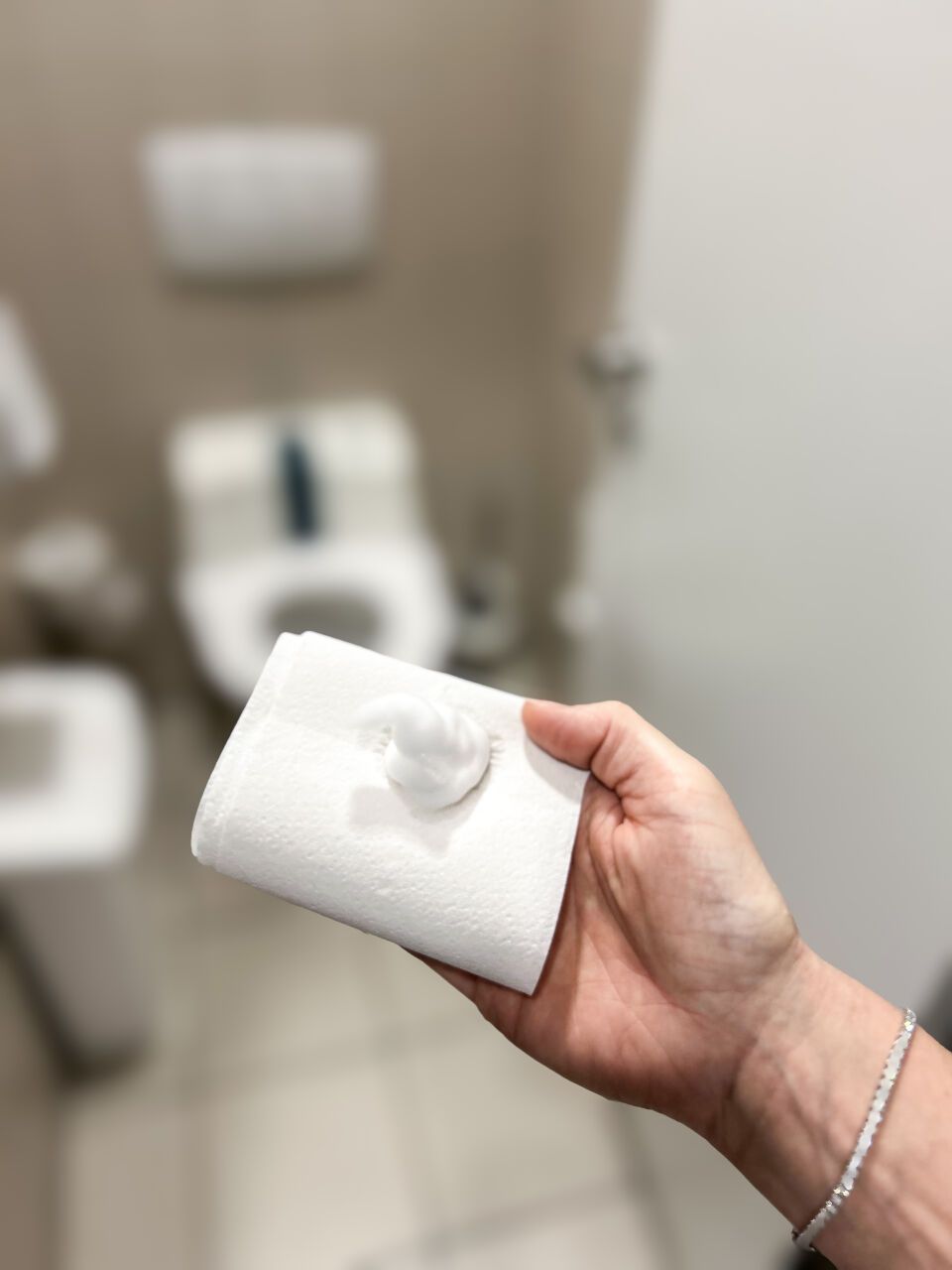 CWS PureLine Toiletpaper Foam Non-Touch Schaumspender