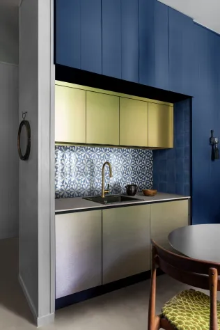 Memoria Tappeto 5 Blu Lux - MANL | Memoria Blu Semi-Matt - MANU