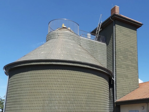 Für stark beanspruchten Betonbauteile: System StoConcrete Protect Resist. Faulturm, Kläranlage Nauheim, DE. Foto: StoCretec