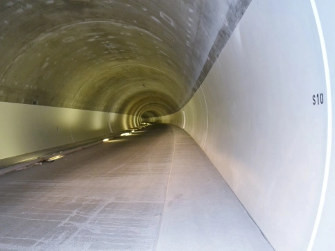 Oberflächenschutz im Tunnel: StoConcrete Protect Tunnel TU 100. Tunnel Hirschhagen, DE. Foto: StoCretec