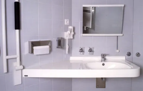 Ergo Vital R / Maße Becken: 530 x 340 x 130 H mm