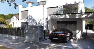 Lödige Platzsparender Autoaufzug PEGASOS