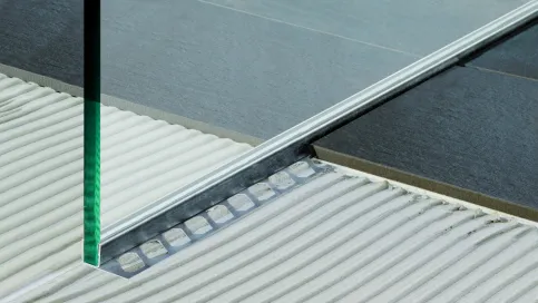 BLANKE AQUA-KEIL Glas verbaut
